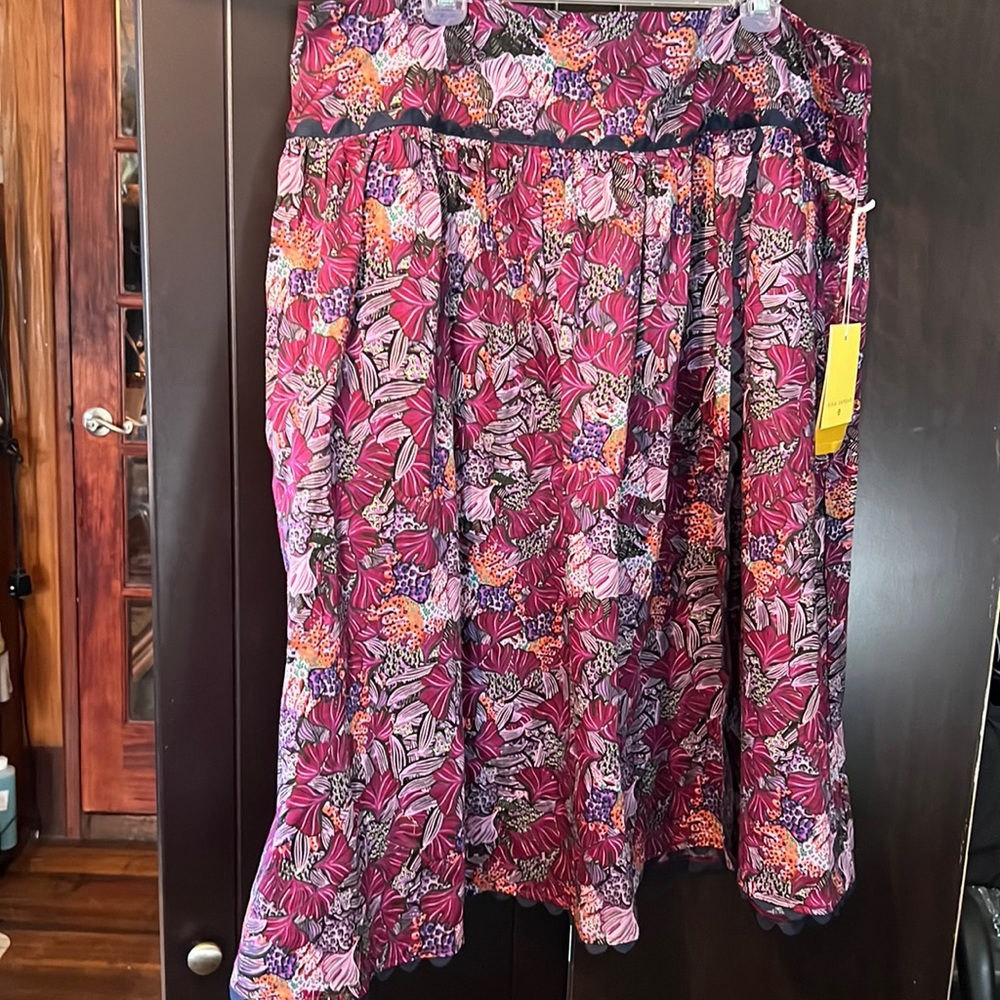 KIKA VARGAS 16W/18W Ladies skirt